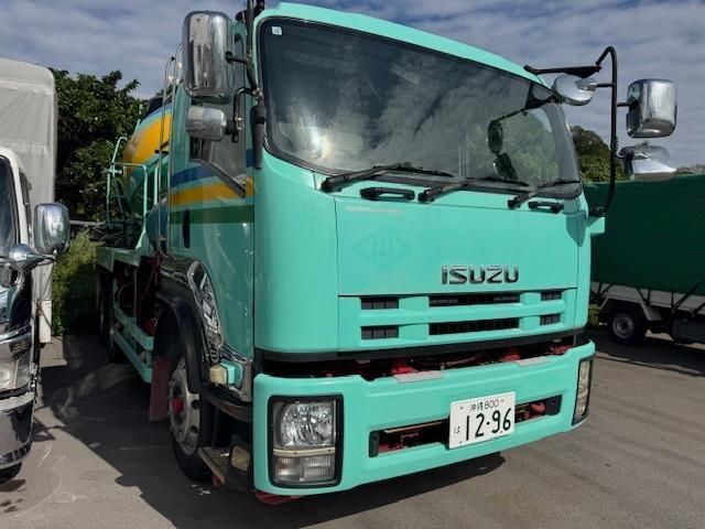 2012 Isuzu Forward - photo 1 2012 Isuzu Forward Truck for sale, Japanese used car export - photo 1 of 21 | GULJI TRADERS