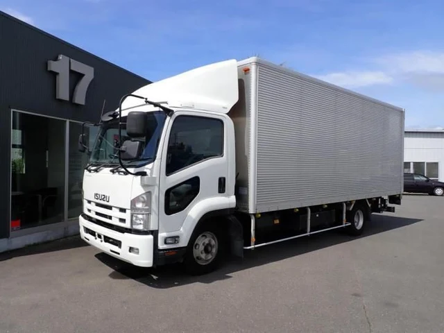 2013 Isuzu Forward - photo 1 2013 Isuzu Forward Truck for sale, Japanese used car export | GULJI TRADERS
