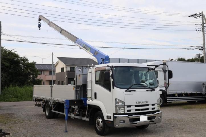 2013 Isuzu Forward - photo 1 2013 Isuzu Forward Truck for sale, Japanese used car export - photo 1 of 21 | GULJI TRADERS