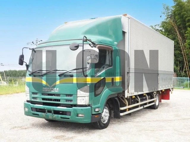 2013 Isuzu Forward - photo 1 2013 Isuzu Forward Truck for sale, Japanese used car export | GULJI TRADERS