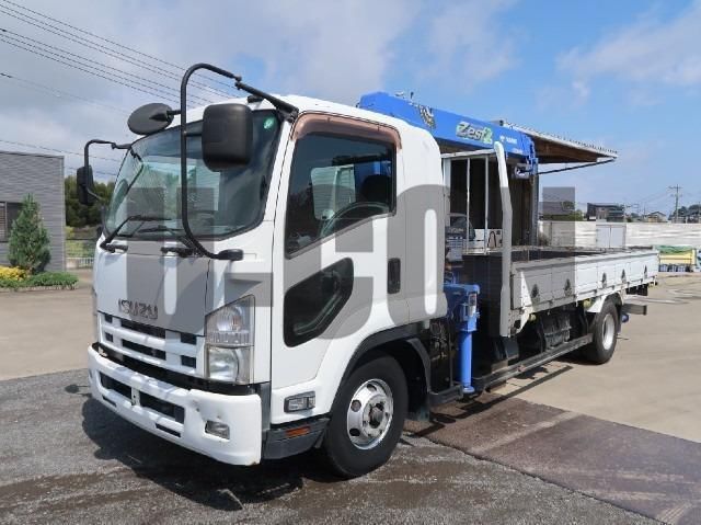 2013 Isuzu Forward - photo 1 2013 Isuzu Forward Truck for sale, Japanese used car export - photo 1 of 21 | GULJI TRADERS