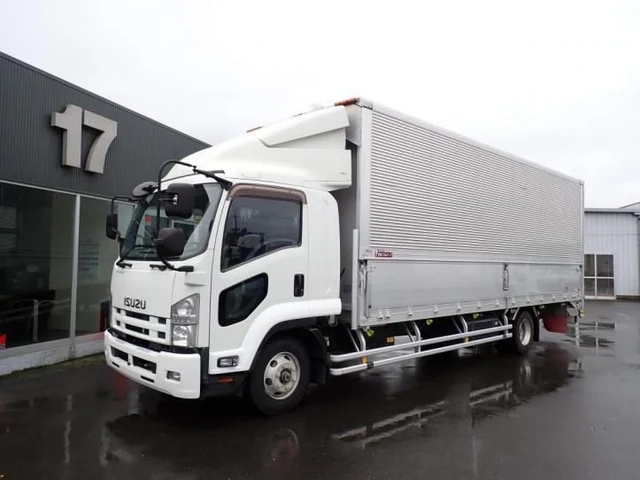 2013 Isuzu Forward - photo 1 2013 Isuzu Forward Truck for sale, Japanese used car export | GULJI TRADERS