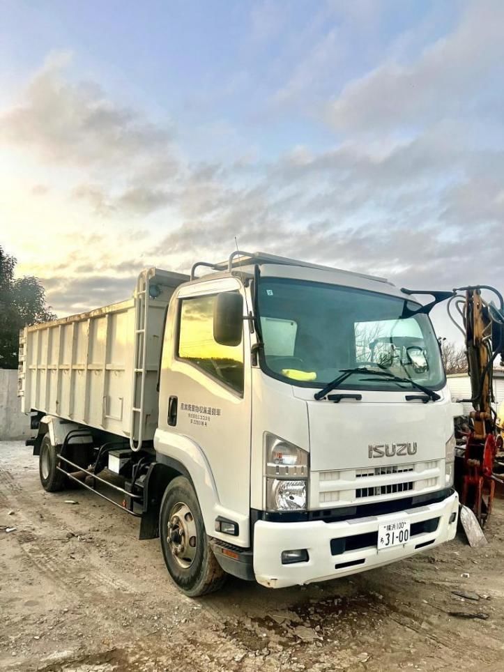 2014 Isuzu Forward Truck for sale, Japanese used car export - photo 1 of 21 | GULJI TRADERS