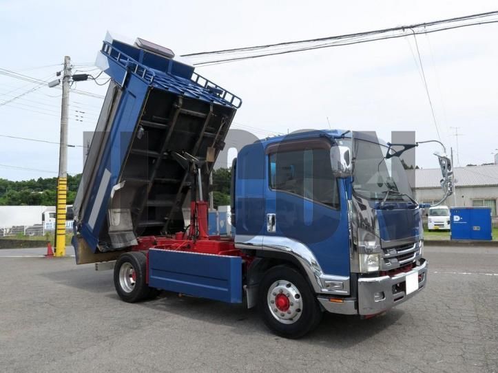 2014 Isuzu Forward - photo 1 2014 Isuzu Forward Truck for sale, Japanese used car export - photo 1 of 21 | GULJI TRADERS