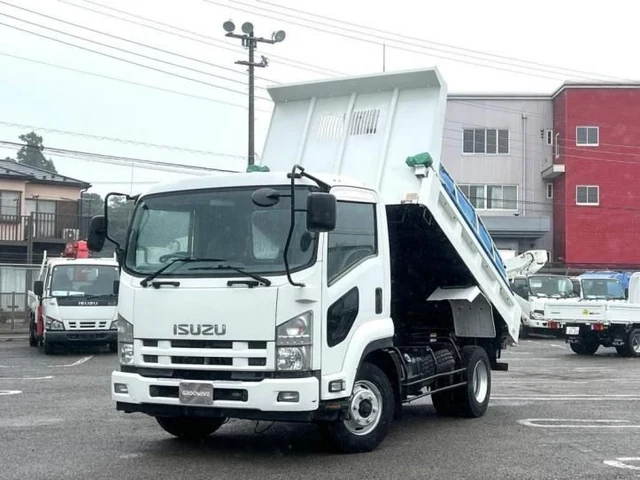 2014 Isuzu Forward - photo 1 2014 Isuzu Forward Truck for sale, Japanese used car export | GULJI TRADERS