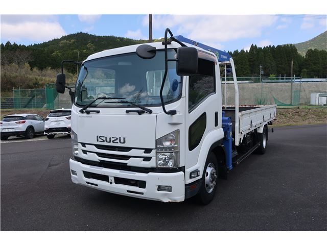 2015 Isuzu Forward - photo 1 2015 Isuzu Forward Truck for sale, Japanese used car export - photo 1 of 24 | GULJI TRADERS