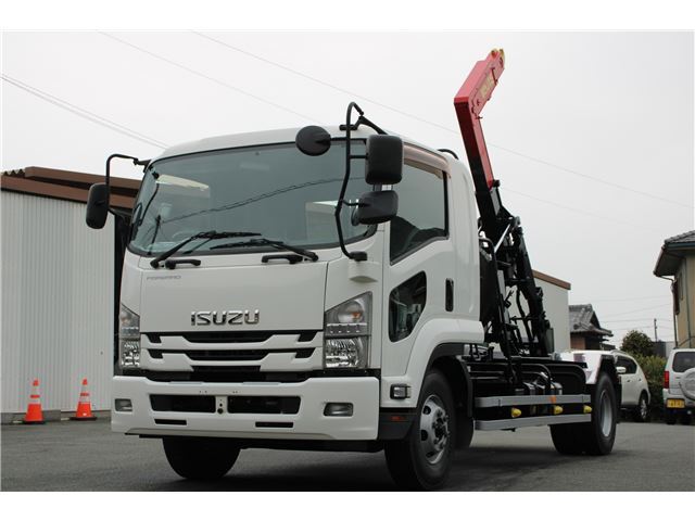 2015 Isuzu Forward 3.3t Truck for sale, Japanese used car export - photo 1 of 72 | GULJI TRADERS