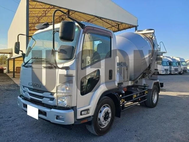 2015 Isuzu Forward - photo 1 2015 Isuzu Forward Truck for sale, Japanese used car export | GULJI TRADERS