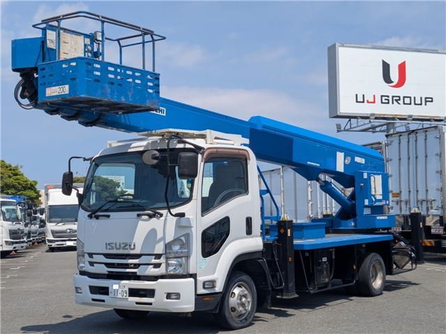 2016 Isuzu Forward - photo 1 2016 Isuzu Forward Truck for sale, Japanese used car export | GULJI TRADERS