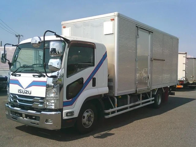 2016 Isuzu Forward - photo 1 2016 Isuzu Forward Truck for sale, Japanese used car export | GULJI TRADERS