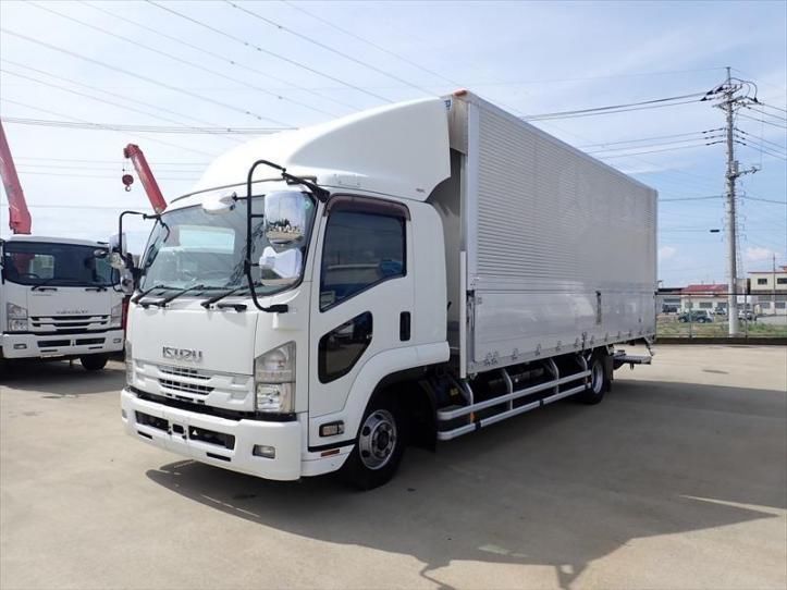 2016 Isuzu Forward Truck for sale, Japanese used car export - photo 1 of 21 | GULJI TRADERS