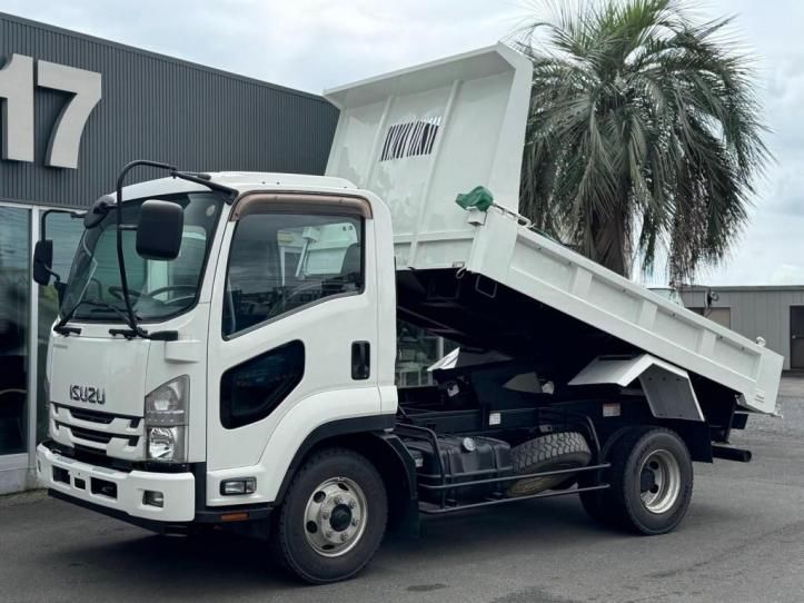 2016 Isuzu Forward Truck for sale, Japanese used car export - photo 1 of 21 | GULJI TRADERS
