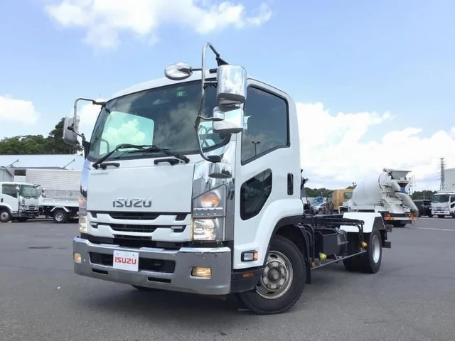 2016 Isuzu Forward - photo 1 2016 Isuzu Forward Truck for sale, Japanese used car export | GULJI TRADERS