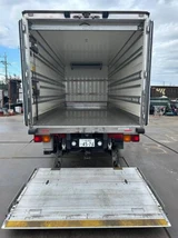 2016 Isuzu Forward Truck for sale, Japanese used car export - photo 9 of 21 | GULJI TRADERS