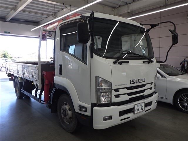 2016 Isuzu Forward Truck for sale, Japanese used car export - photo 1 of 8 | GULJI TRADERS