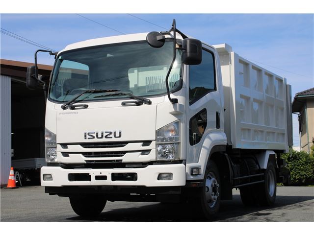 2017 Isuzu Forward 3.2t Truck for sale, Japanese used car export - photo 1 of 77 | GULJI TRADERS