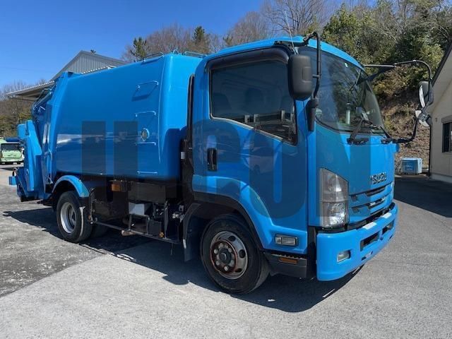 2017 Isuzu Forward - photo 1 2017 Isuzu Forward Truck for sale, Japanese used car export - photo 1 of 21 | GULJI TRADERS