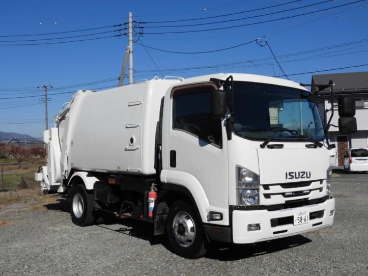 2017 Isuzu Forward - photo 1 2017 Isuzu Forward Truck for sale, Japanese used car export - photo 1 of 21 | GULJI TRADERS