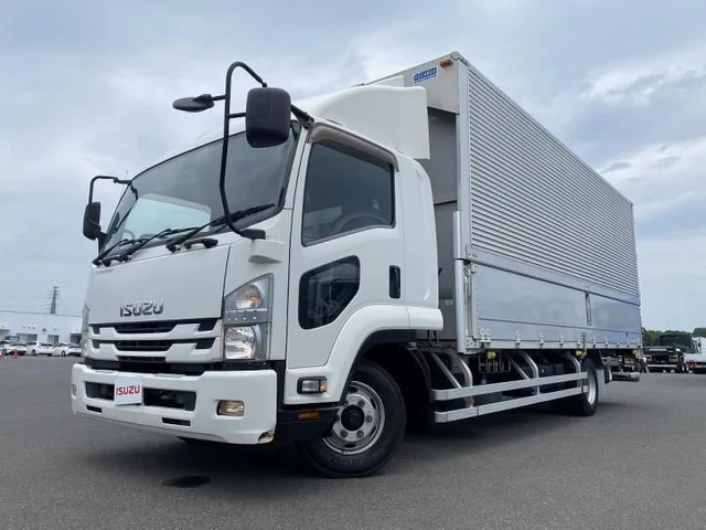 2017 Isuzu Forward Wide Wide - photo 1 2017 Isuzu Forward Wide Wide Truck for sale, Japanese used car export | GULJI TRADERS