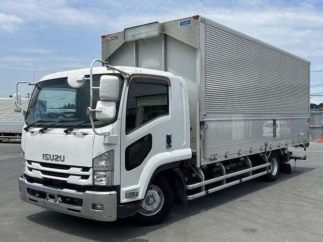 2017 Isuzu Forward Truck for sale, Japanese used car export - photo 1 of 21 | GULJI TRADERS