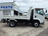 2017 Isuzu Forward Truck for sale, Japanese used car export - photo 4 of 9 | GULJI TRADERS
