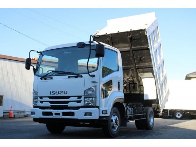 2017 Isuzu Forward 3.3t - photo 1 2017 Isuzu Forward 3.3t Truck for sale, Japanese used car export | GULJI TRADERS