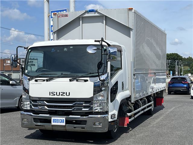 2018 Isuzu Forward 5.2D Turbo Truck for sale, Japanese used car export - photo 1 of 49 | GULJI TRADERS