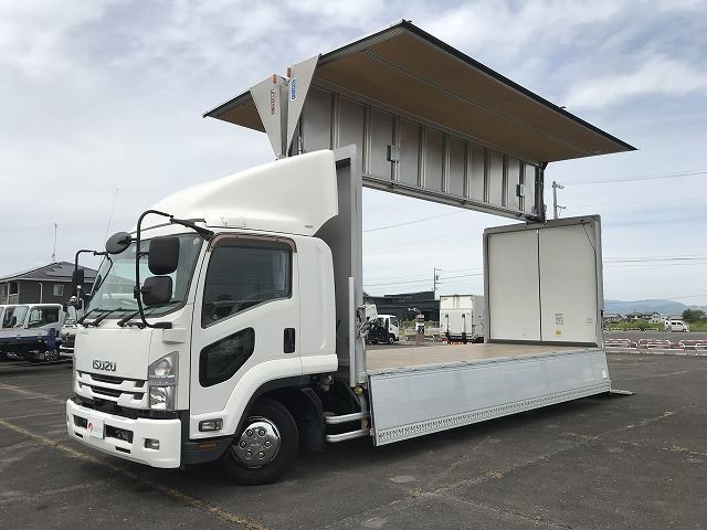 2018 Isuzu Forward Wide Truck for sale, Japanese used car export - photo 1 of 67 | GULJI TRADERS