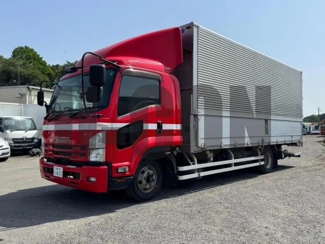 2018 Isuzu Forward - photo 1 2018 Isuzu Forward Truck for sale, Japanese used car export | GULJI TRADERS