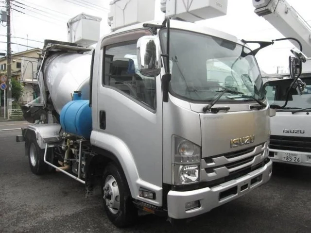 2018 Isuzu Forward - photo 1 2018 Isuzu Forward Truck for sale, Japanese used car export | GULJI TRADERS