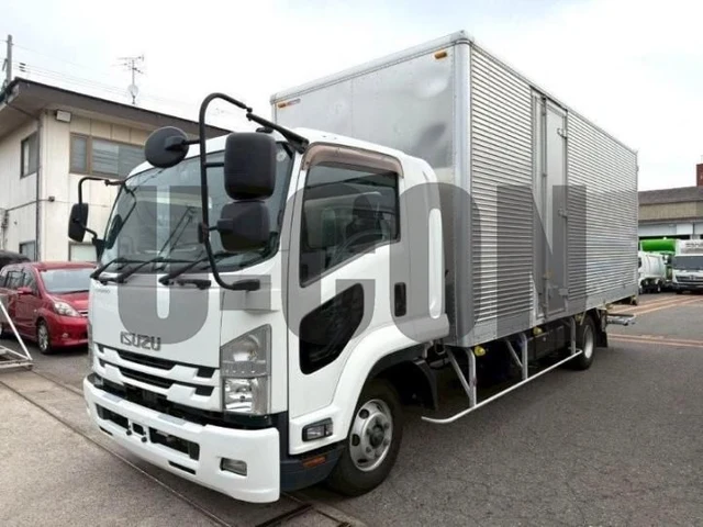 2019 Isuzu Forward - photo 1 2019 Isuzu Forward Truck for sale, Japanese used car export | GULJI TRADERS