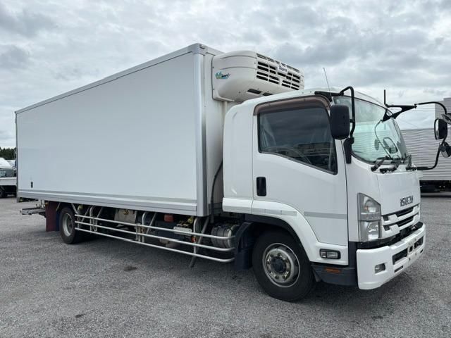 2019 Isuzu Forward - photo 1 2019 Isuzu Forward Truck for sale, Japanese used car export | GULJI TRADERS