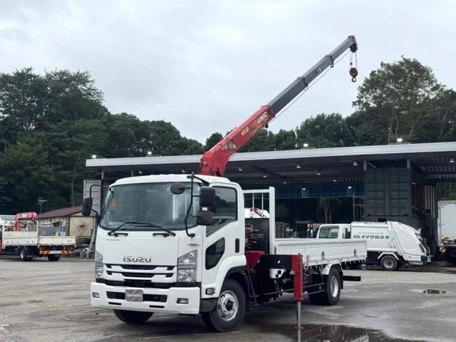 2019 Isuzu Forward - photo 1 2019 Isuzu Forward Truck for sale, Japanese used car export | GULJI TRADERS