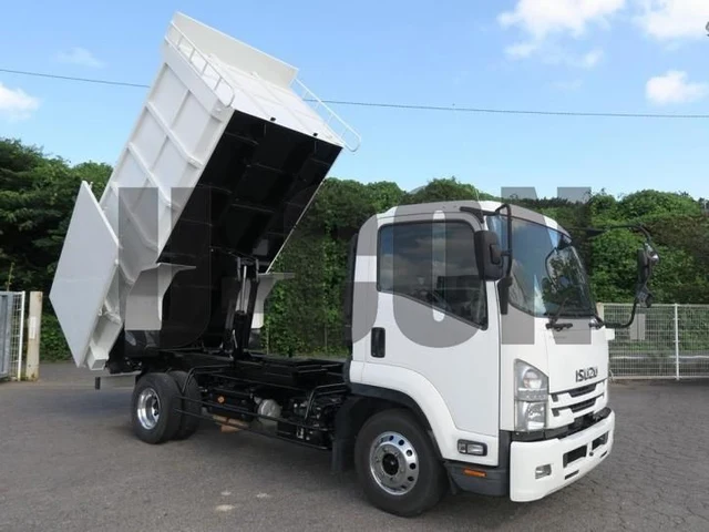 2019 Isuzu Forward - photo 1 2019 Isuzu Forward Truck for sale, Japanese used car export | GULJI TRADERS