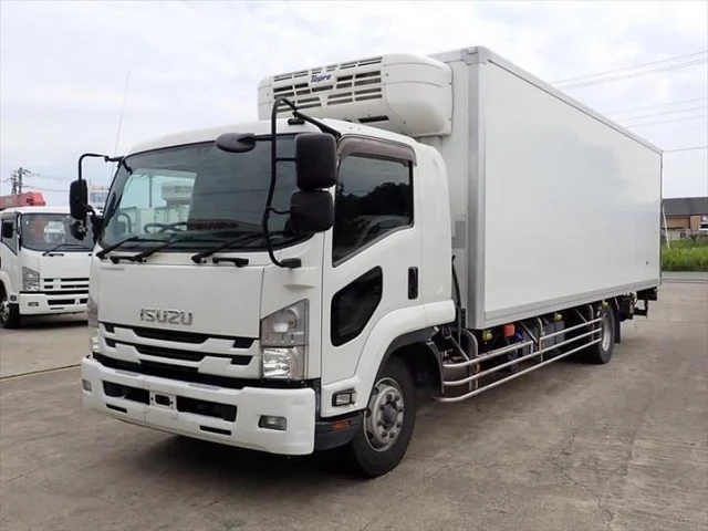 2020 Isuzu Forward - photo 1 2020 Isuzu Forward Truck for sale, Japanese used car export | GULJI TRADERS
