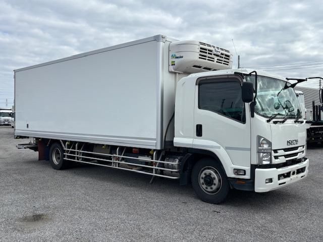 2020 Isuzu Forward - photo 1 2020 Isuzu Forward Truck for sale, Japanese used car export | GULJI TRADERS