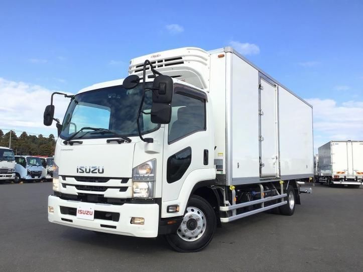 2020 Isuzu Forward - photo 1 2020 Isuzu Forward Truck for sale, Japanese used car export - photo 1 of 20 | GULJI TRADERS