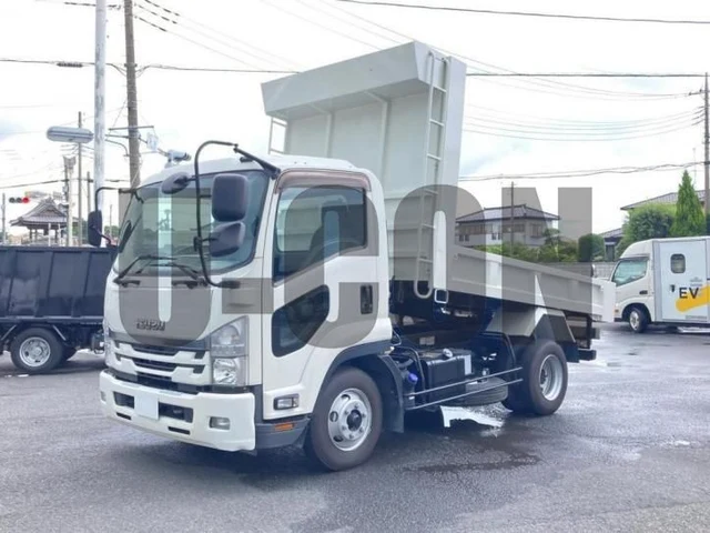 2020 Isuzu Forward - photo 1 2020 Isuzu Forward Truck for sale, Japanese used car export | GULJI TRADERS