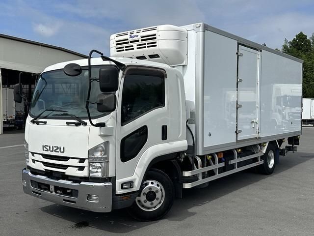 2020 Isuzu Forward - photo 1 2020 Isuzu Forward Truck for sale, Japanese used car export - photo 1 of 21 | GULJI TRADERS