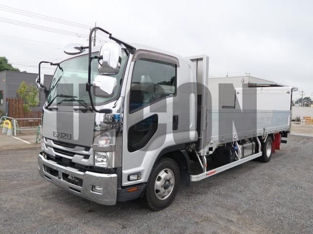 2020 Isuzu Forward - photo 1 2020 Isuzu Forward Truck for sale, Japanese used car export - photo 1 of 21 | GULJI TRADERS