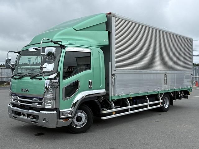 2020 Isuzu Forward - photo 1 2020 Isuzu Forward Truck for sale, Japanese used car export - photo 1 of 21 | GULJI TRADERS