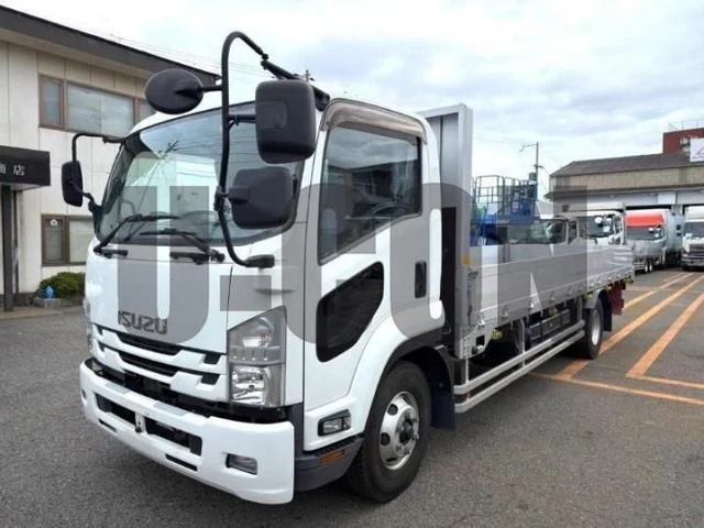 2020 Isuzu Forward - photo 1 2020 Isuzu Forward Truck for sale, Japanese used car export | GULJI TRADERS