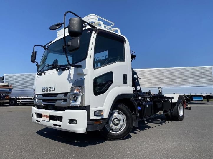 2021 Isuzu Forward Truck for sale, Japanese used car export - photo 1 of 20 | GULJI TRADERS