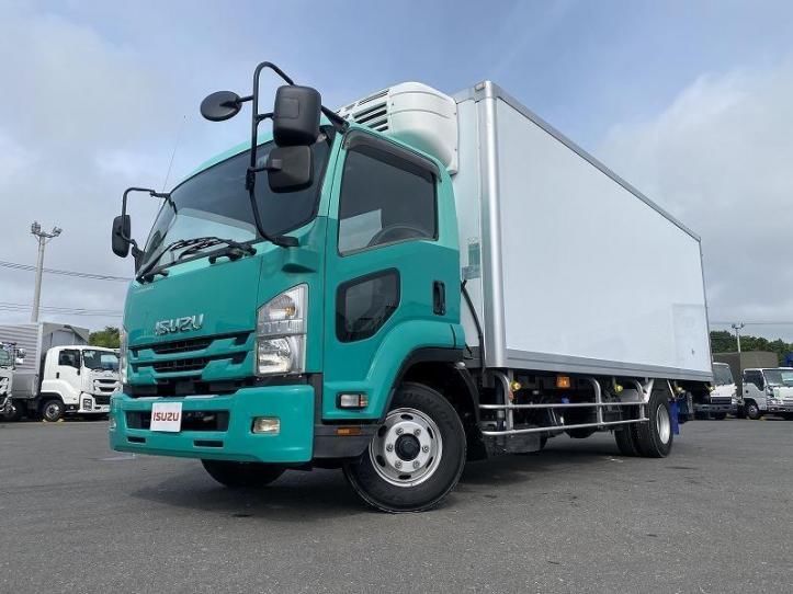 2021 Isuzu Forward Truck for sale, Japanese used car export - photo 1 of 20 | GULJI TRADERS