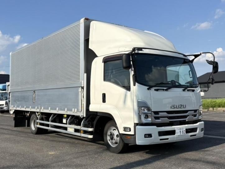 2021 Isuzu Forward Truck for sale, Japanese used car export - photo 1 of 21 | GULJI TRADERS