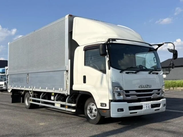 2021 Isuzu Forward - photo 1 2021 Isuzu Forward Truck for sale, Japanese used car export | GULJI TRADERS