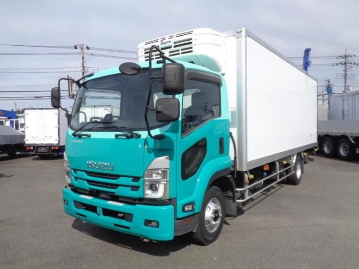2021 Isuzu Forward Truck for sale, Japanese used car export - photo 1 of 21 | GULJI TRADERS