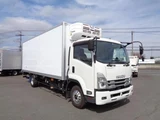 2022 Isuzu Forward Truck for sale, Japanese used car export - photo 2 of 21 | GULJI TRADERS