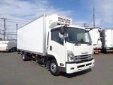 2022 Isuzu Forward Truck for sale, Japanese used car export - photo 2 of 21 | GULJI TRADERS