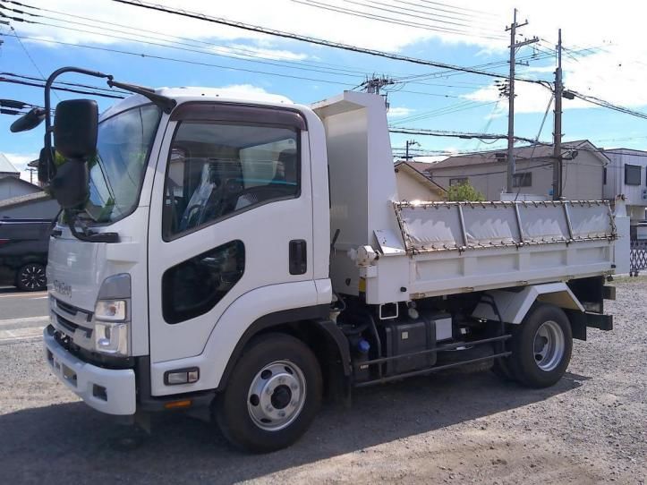 2022 Isuzu Forward - photo 1 2022 Isuzu Forward Truck for sale, Japanese used car export - photo 1 of 21 | GULJI TRADERS